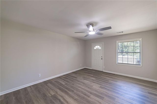 2362 Springrun Court, Decatur, GA 30032