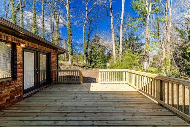 2362 Springrun Court, Decatur, GA 30032