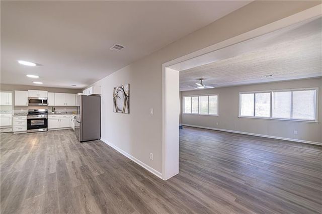 2362 Springrun Court, Decatur, GA 30032