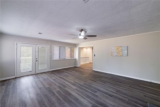 2362 Springrun Court, Decatur, GA 30032