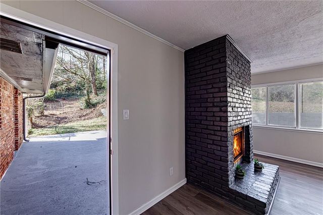 2362 Springrun Court, Decatur, GA 30032