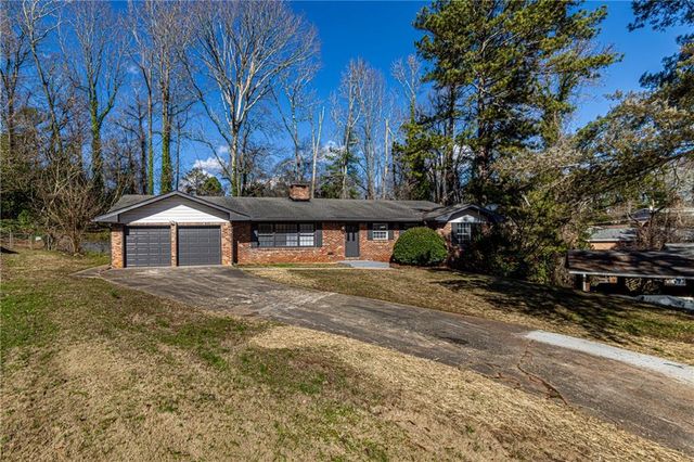2362 Springrun Court, Decatur, GA 30032