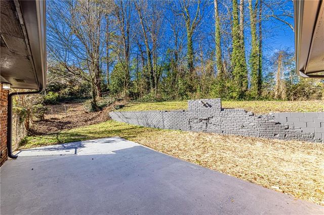 2362 Springrun Court, Decatur, GA 30032