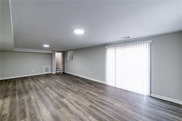 2362 Springrun Court, Decatur, GA 30032