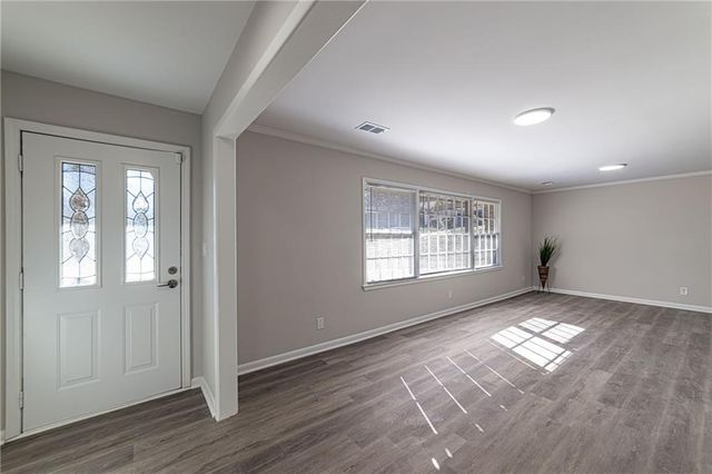 2362 Springrun Court, Decatur, GA 30032