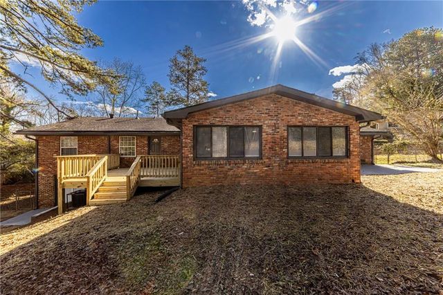 2362 Springrun Court, Decatur, GA 30032