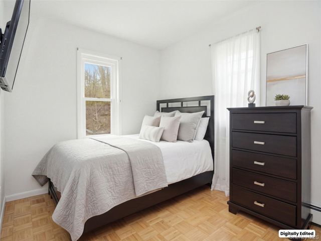 168 W Hartsdale Avenue, Hartsdale, NY 10530