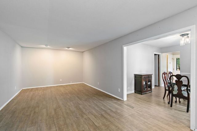 85 Sherbon Lane, Crystal Lake, IL 60014