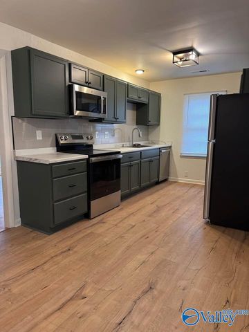 4125 Arlington Road, Huntsville, AL 35805