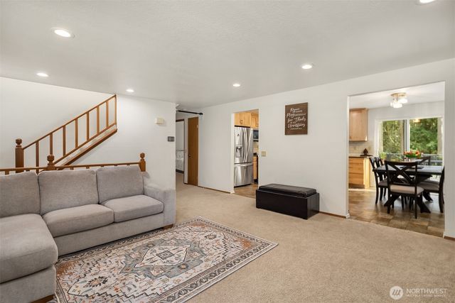 21803 NE 154th Street, Woodinville, WA 98077