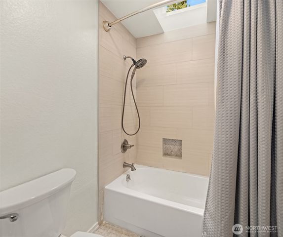 21803 NE 154th Street, Woodinville, WA 98077