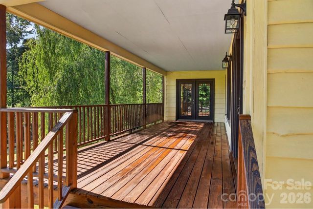 3205 Collinsville Road, Columbus, NC 28722