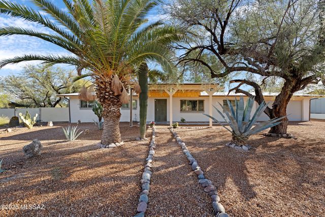 2220 N Arena Vista Avenue, Tucson, AZ 85715