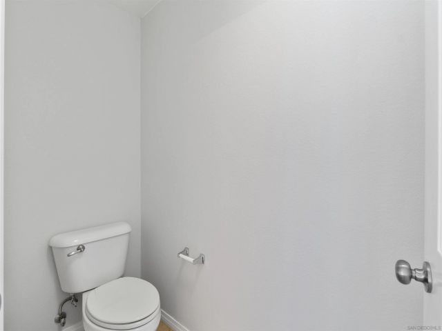 3013 Wohlford Dr, Escondido, CA 92027