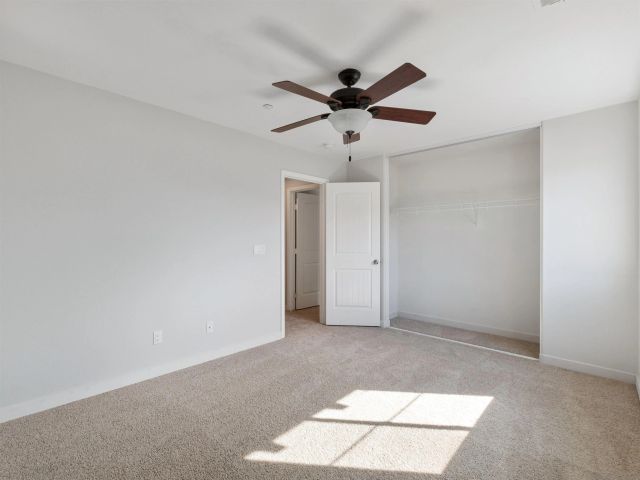 3013 Wohlford Dr, Escondido, CA 92027