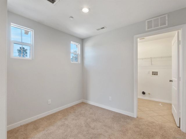 3013 Wohlford Dr, Escondido, CA 92027