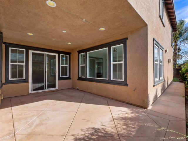 3013 Wohlford Dr, Escondido, CA 92027