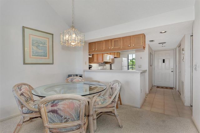 841 WEXFORD BOULEVARD 841, Venice, FL 34293