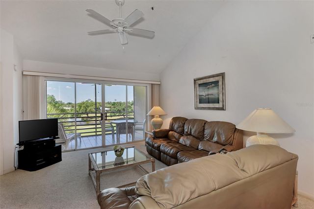 841 WEXFORD BOULEVARD 841, Venice, FL 34293