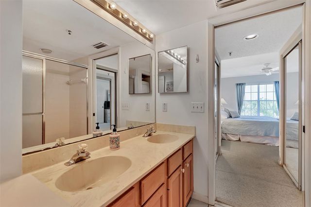 841 WEXFORD BOULEVARD 841, Venice, FL 34293