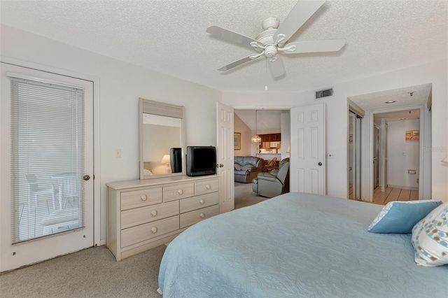 841 WEXFORD BOULEVARD 841, Venice, FL 34293