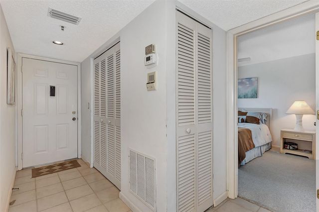841 WEXFORD BOULEVARD 841, Venice, FL 34293