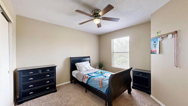 11209 Egret Court SW, Albuquerque, NM 87121