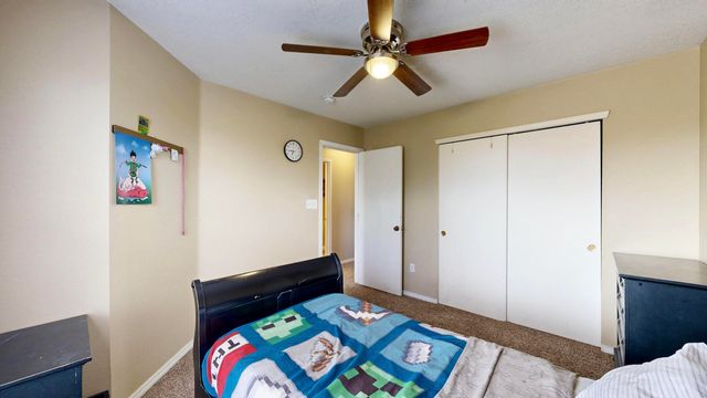 11209 Egret Court SW, Albuquerque, NM 87121