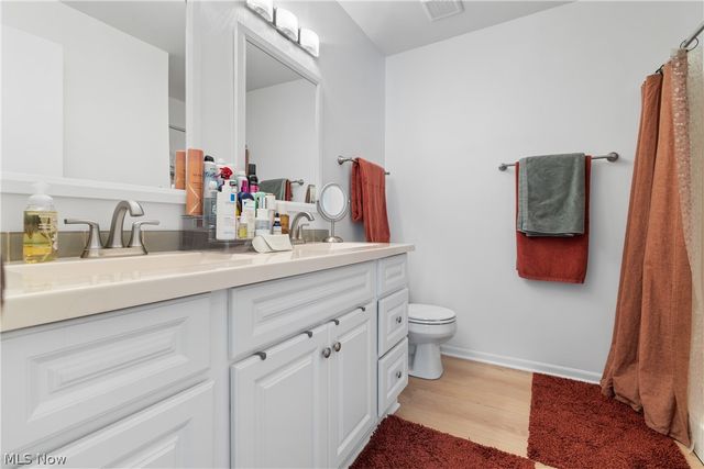 1435 Buckingham Gate D Boulevard, Cuyahoga Falls, OH 44221