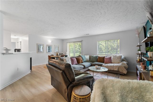 1435 Buckingham Gate D Boulevard, Cuyahoga Falls, OH 44221