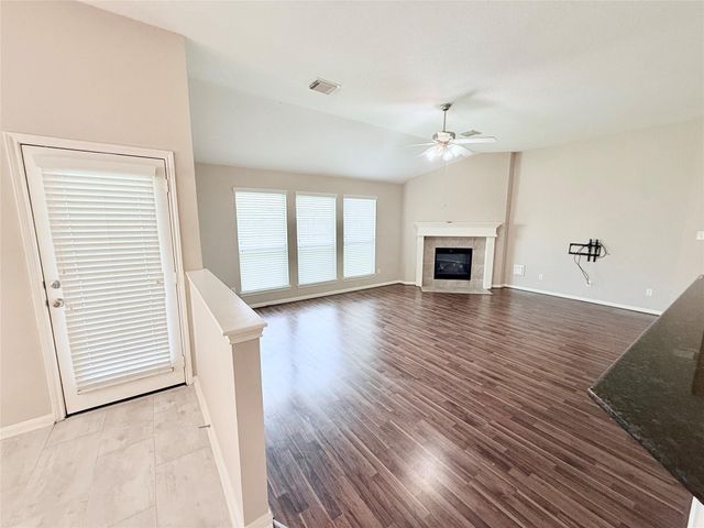 4010 Tigris Ridge Drive, Katy, TX 77449