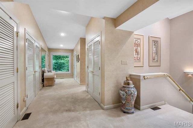 436 Shadowridge Court, Ballwin, MO 63011