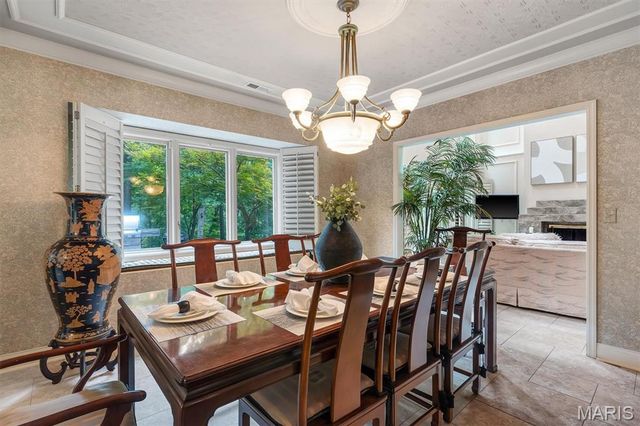 436 Shadowridge Court, Ballwin, MO 63011