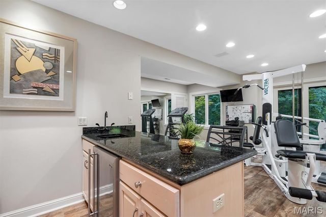 436 Shadowridge Court, Ballwin, MO 63011