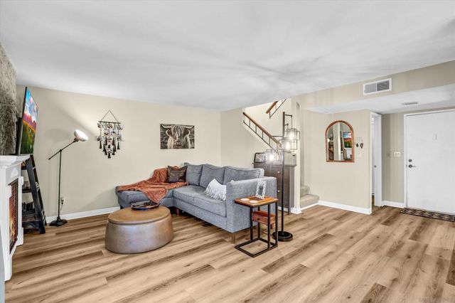 1364 Tanager Ln, El Cajon, CA 92020