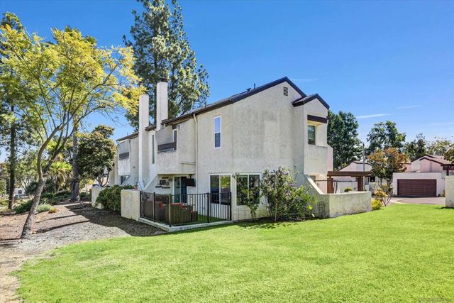 1364 Tanager Ln, El Cajon, CA 92020