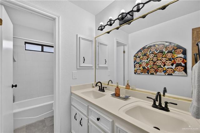 700 Avocet Avenue, Mcallen, TX 78504