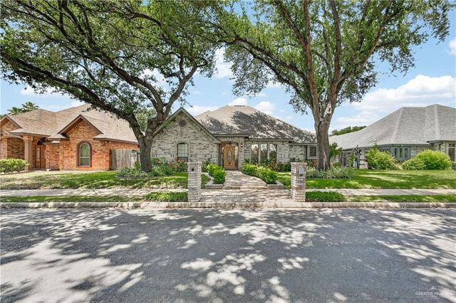 700 Avocet Avenue, Mcallen, TX 78504