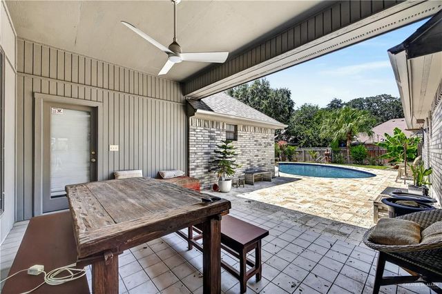 700 Avocet Avenue, Mcallen, TX 78504
