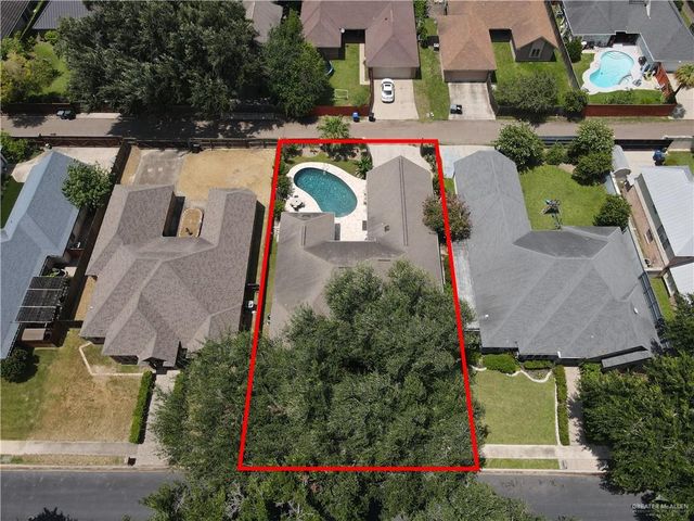 700 Avocet Avenue, Mcallen, TX 78504