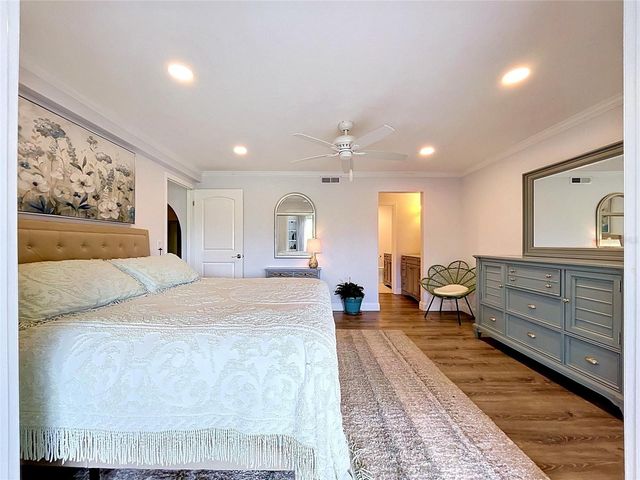 4651 1ST STREET NE 311, St Petersburg, FL 33703