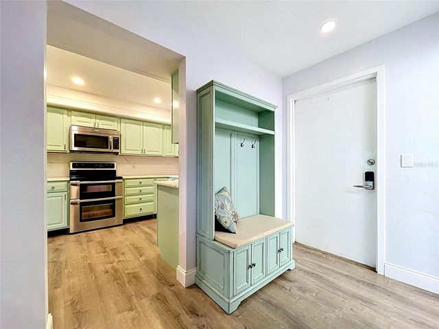 4651 1ST STREET NE 311, St Petersburg, FL 33703