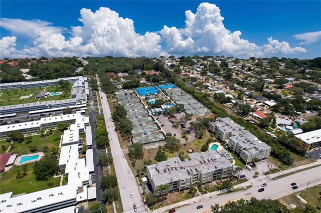 4651 1ST STREET NE 311, St Petersburg, FL 33703