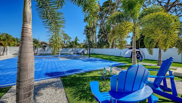 1899 VAMO WAY, Sarasota, FL 34231