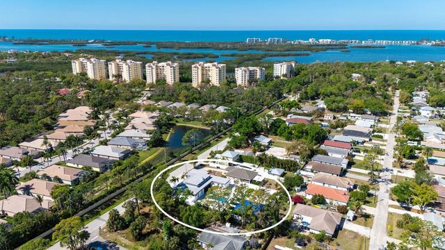1899 VAMO WAY, Sarasota, FL 34231
