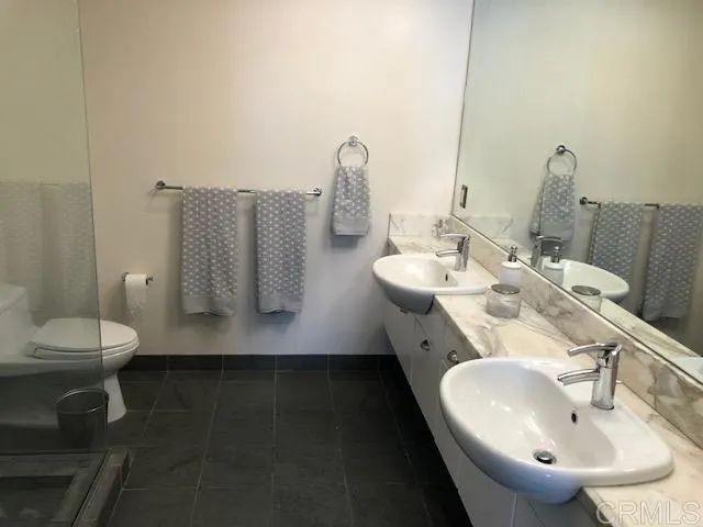 575 6th Ave, San Diego, CA 92101