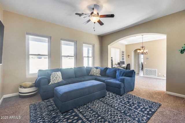 3112 W DESERT Lane, Laveen, AZ 85339