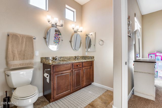 3112 W DESERT Lane, Laveen, AZ 85339