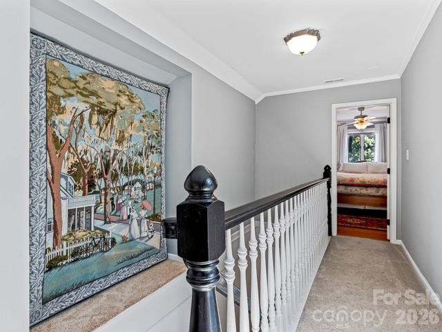 163 Northern Lights Lane, Hendersonville, NC 28739