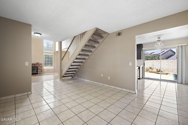 37533 Hudson Street, Palmdale, CA 93552